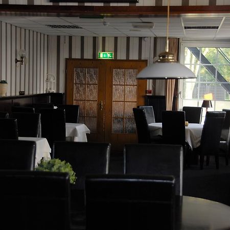 Hulsebos Hotell Zuidbroek Exteriör bild