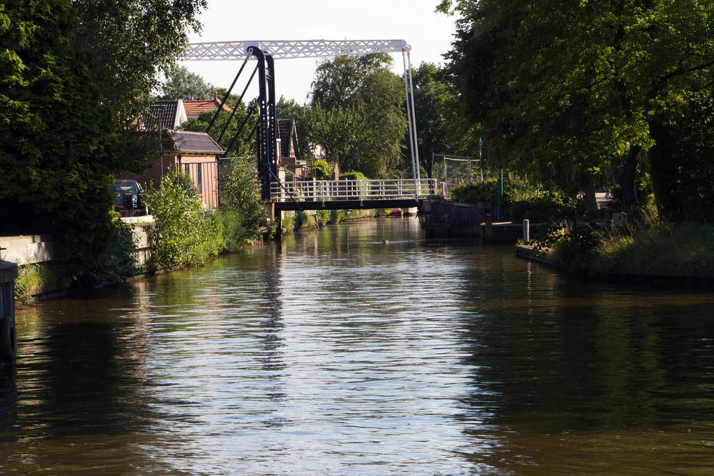 Hulsebos Hotell Zuidbroek Exteriör bild