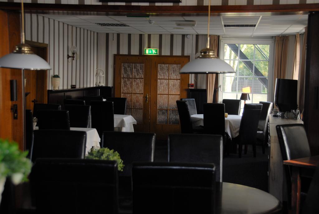 Hulsebos Hotell Zuidbroek Exteriör bild